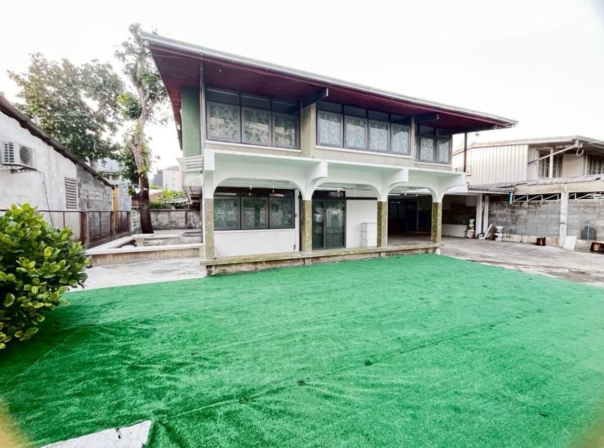 ขายบ้านรามคำแหง หัวหมาก : ขายบ้านเดี่ยว2ชั้น ทำเลดี จะอยู่อาศัยหรือธุรกิจก็ดี เจ้าของเอง งดรับนายหน้าค่ะ