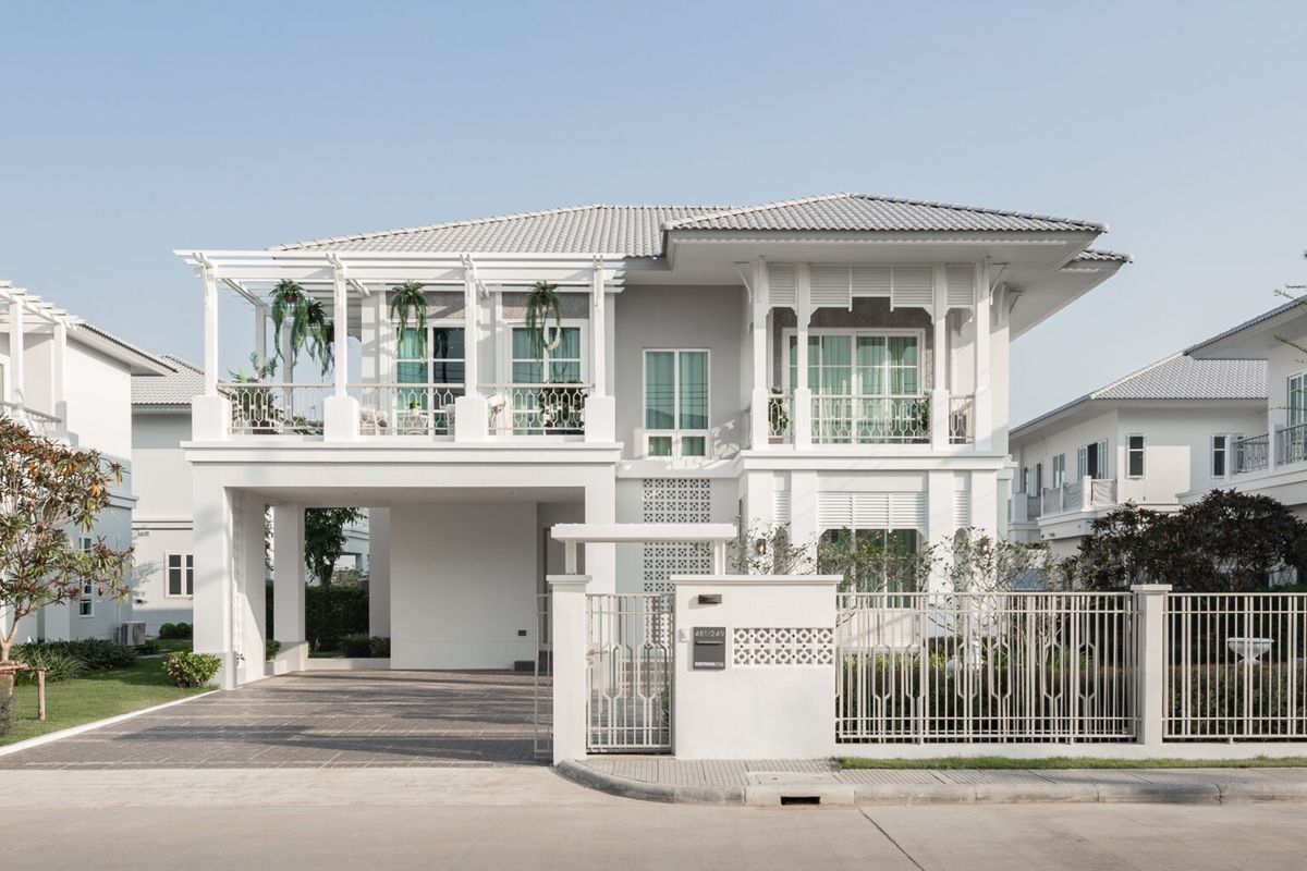 ขายบ้านพระราม 2 บางขุนเทียน : คฤหาสน์หรู AKARD ที่ออกแบบอย่างประณีต ผสานความงดงามของสถาปัตยกรรมร่วมสมัย