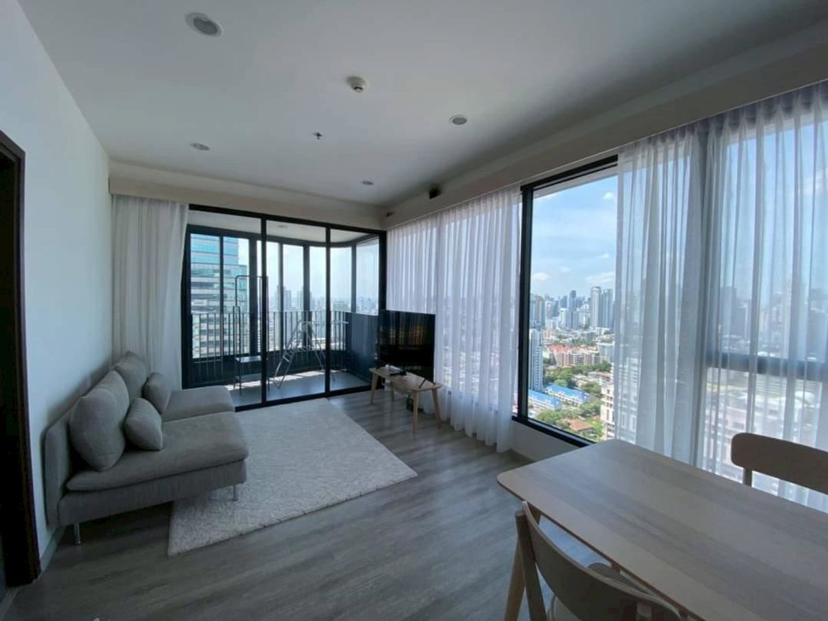 ให้เช่าคอนโดพระราม 9 เพชรบุรีตัดใหม่ RCA : LTH12723 - Ideo Mobi Asoke Condo FOR RENT Size 55 sqm. 2 beds 1 bath Near BTS Asok Station ONLY 40K/Month