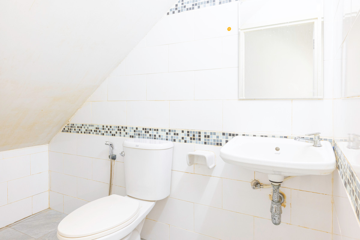 ขายอาคารพาณิชย์เชียงใหม่ : 📣 (ขาย) อาคารพาณิชย์ 3ชั้นครึ่ง ติดโรงเรียนมงฟอร์ต วิทยาลัย 🏢 *(มีที่จอดรถ)*