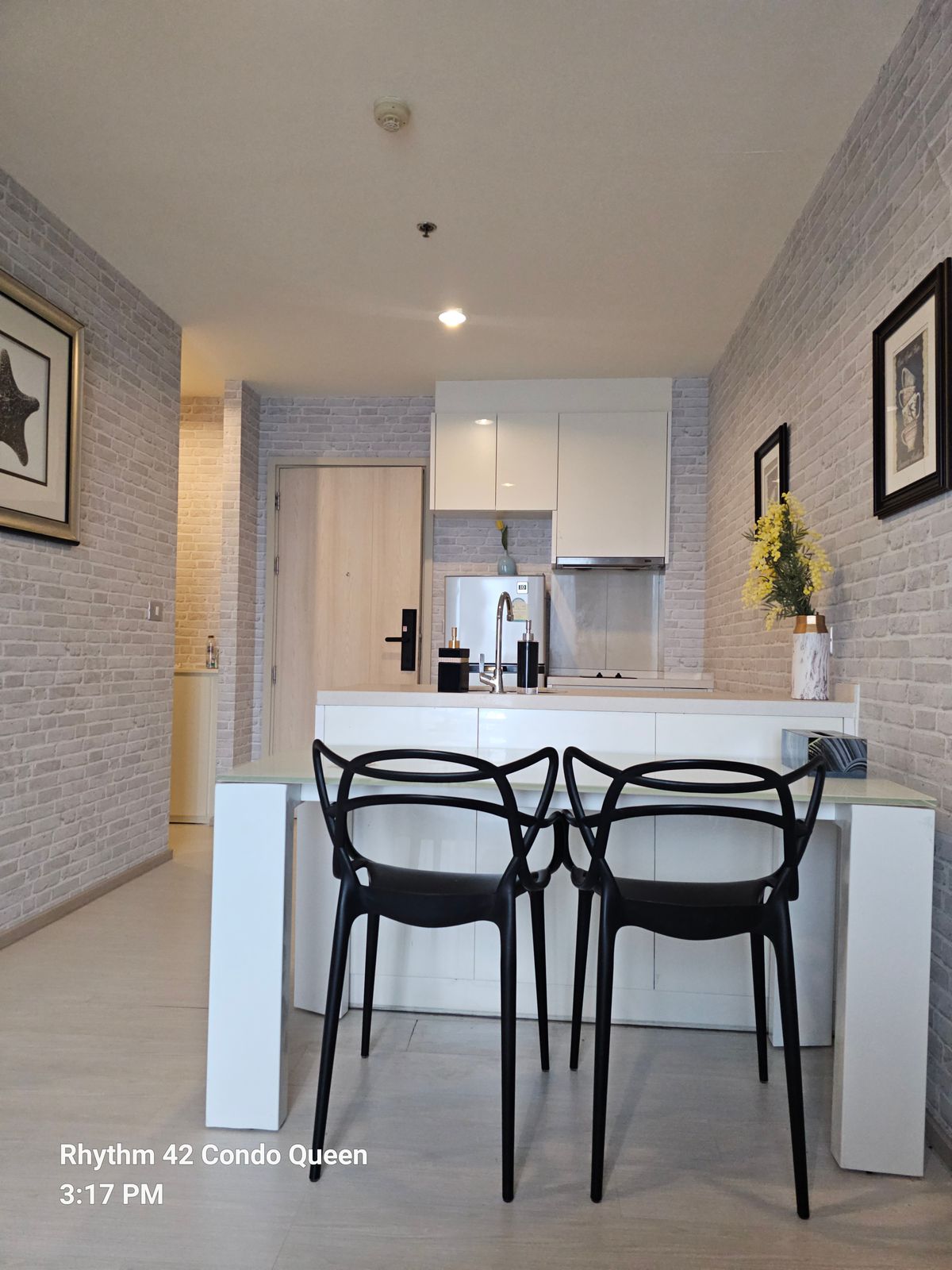 For RentCondoSukhumvit, Asoke, Thonglor : Rhythm Sukhumvit 42 for RENT 1 bed 1 bath 45 Sq,m Rental price 33,000 Baht call Nong 096-2615656 Ready to touring everyday  ริธึ่ม สุขุมวิท 42 1นอน 1น้ำ พื้นที่ 45 ตรม ให้เช่า 33,000 บาท  สนใจโทร น้อง 096-2615656 พร้อมให้นัดหมายเข้าชมทุกวัน   Location : E