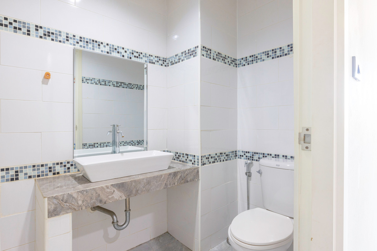 ขายอาคารพาณิชย์เชียงใหม่ : 📣 (ขาย) อาคารพาณิชย์ 3ชั้นครึ่ง ติดโรงเรียนมงฟอร์ต วิทยาลัย 🏢 *(มีที่จอดรถ)*