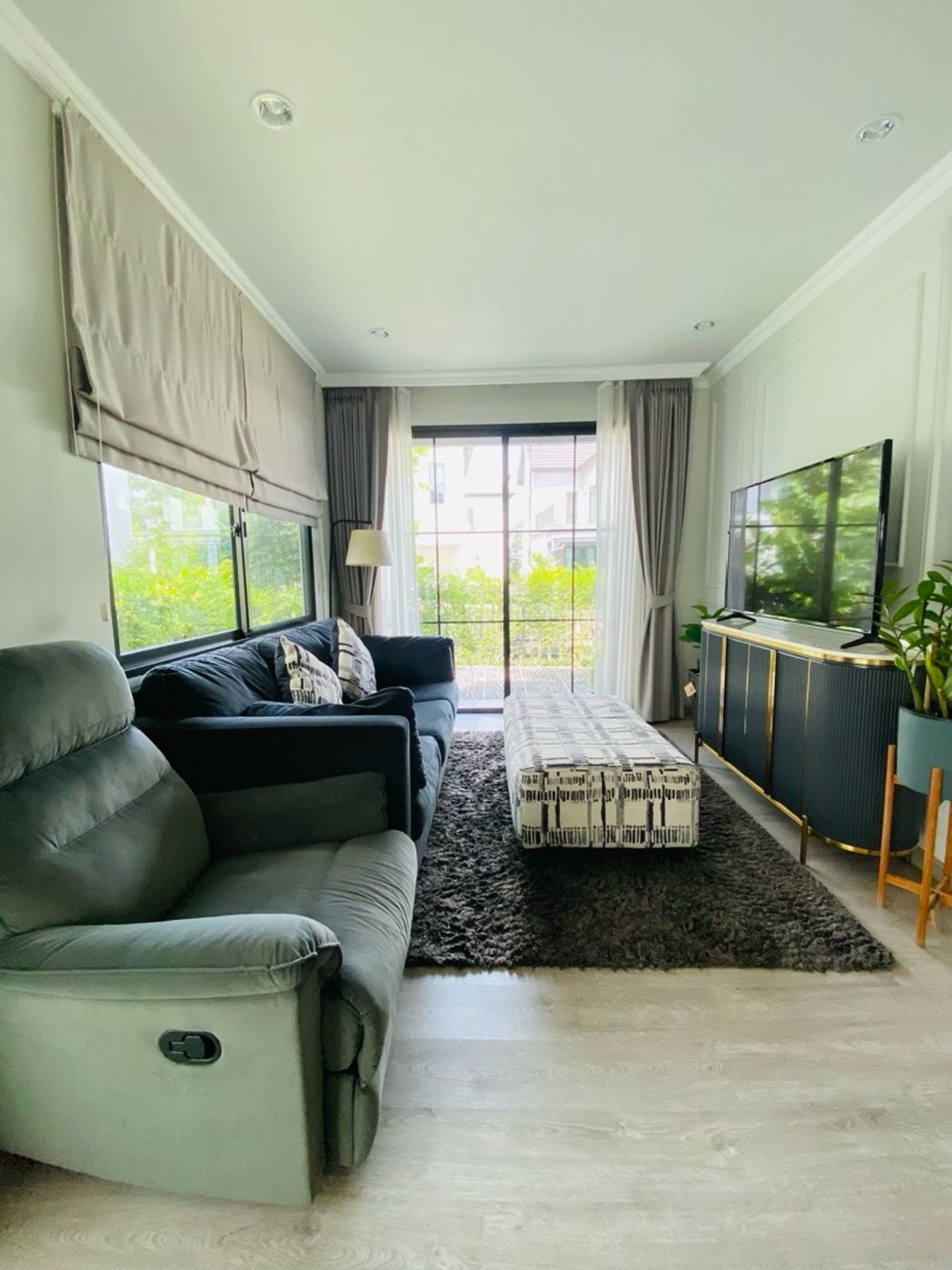 For SaleHouseLadkrabang, Suwannaphum Airport : Beautiful detached house for sale, ready to stay at the Saran Siri Ramkhamhaeng project, good condition, perfect function With a private office Suitable for modern families ✨