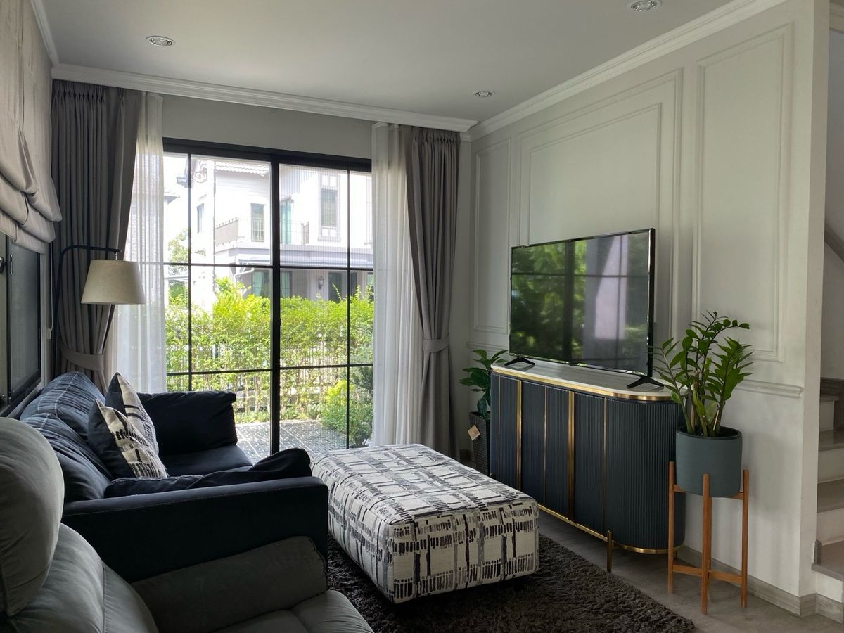 For SaleHouseLadkrabang, Suwannaphum Airport : Beautiful detached house for sale, ready to stay at the Saran Siri Ramkhamhaeng project, good condition, perfect function With a private office Suitable for modern families ✨