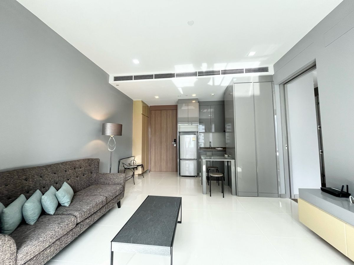 For RentCondoSilom, Saladaeng, Bangrak : One-bedroom suite at M Silom near BTS Chong Nonsi