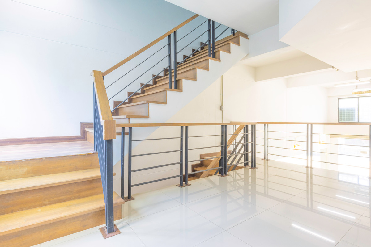 ขายอาคารพาณิชย์เชียงใหม่ : 📣 (ขาย) อาคารพาณิชย์ 3ชั้นครึ่ง ติดโรงเรียนมงฟอร์ต วิทยาลัย 🏢 *(มีที่จอดรถ)*