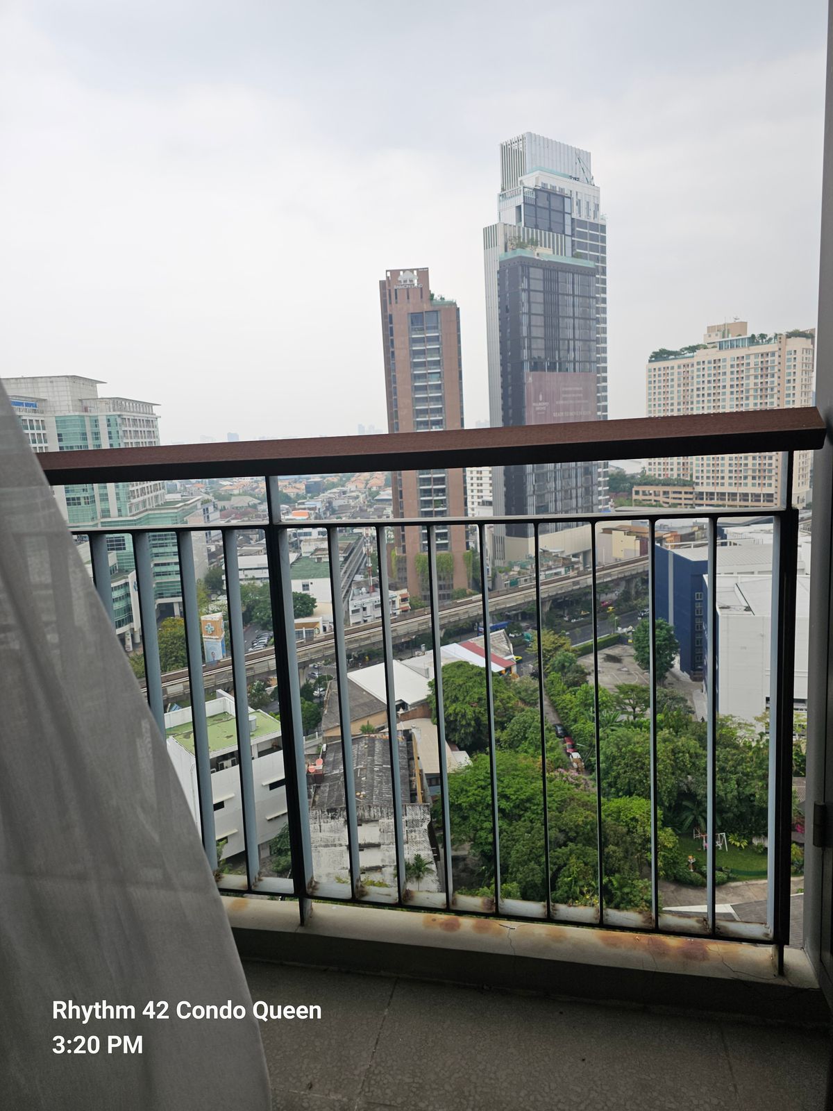 For RentCondoSukhumvit, Asoke, Thonglor : Rhythm Sukhumvit 42 for RENT 1 bed 1 bath 45 Sq,m Rental price 33,000 Baht call Nong 096-2615656 Ready to touring everyday  ริธึ่ม สุขุมวิท 42 1นอน 1น้ำ พื้นที่ 45 ตรม ให้เช่า 33,000 บาท  สนใจโทร น้อง 096-2615656 พร้อมให้นัดหมายเข้าชมทุกวัน   Location : E