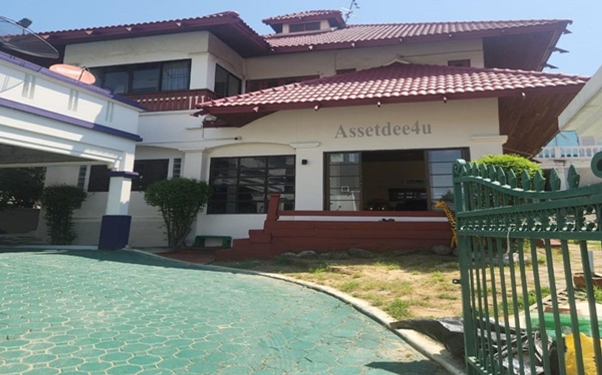 For RentHouseBang kae, Phetkasem : House near Kanchanaphisek Road, AH565, Bang Khae rental house Rent a large detached house, Ever Green City, Bang Khae, near Dae Mall, Bang Khae