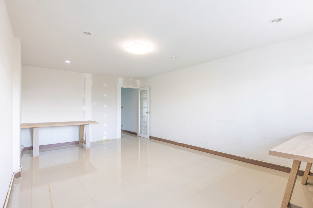 ขายอาคารพาณิชย์เชียงใหม่ : 📣 (ขาย) อาคารพาณิชย์ 3ชั้นครึ่ง ติดโรงเรียนมงฟอร์ต วิทยาลัย 🏢 *(มีที่จอดรถ)*