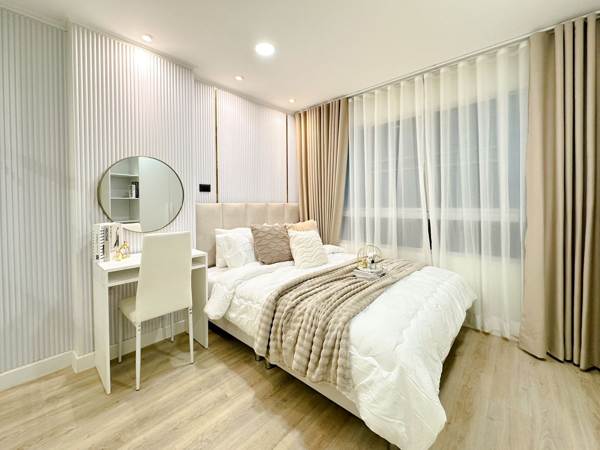 ขายคอนโดรัชดา ห้วยขวาง : ขายห้องพร้อมอยู่ Lumpini Ville Cultural Center ราคา 1.95 ล้านบาท