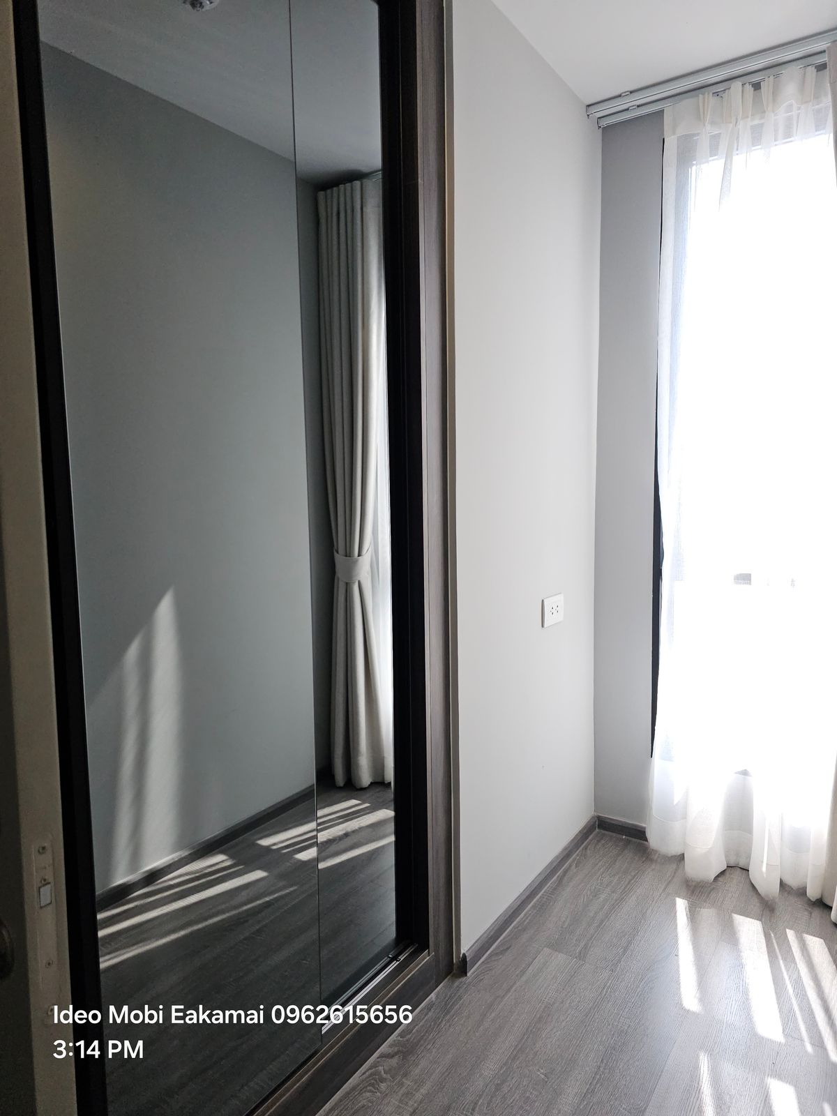 For RentCondoSukhumvit, Asoke, Thonglor : Ideo Mobi Sukhumbit 40 for RENT 1 bed 1 bath 35 Sq,m Rental price 24,000 Baht call Nong 096-2615656 Ready to touring everyday  ไอดีโอ้ โมบิ สุขุมวิท 40 1นอน 1น้ำ พื้นที่ 35 ตรม ให้เช่า 24,000 บาท  สนใจโทร น้อง 096-2615656 พร้อมให้นัดหมายเข้าชมทุกวัน   Loc