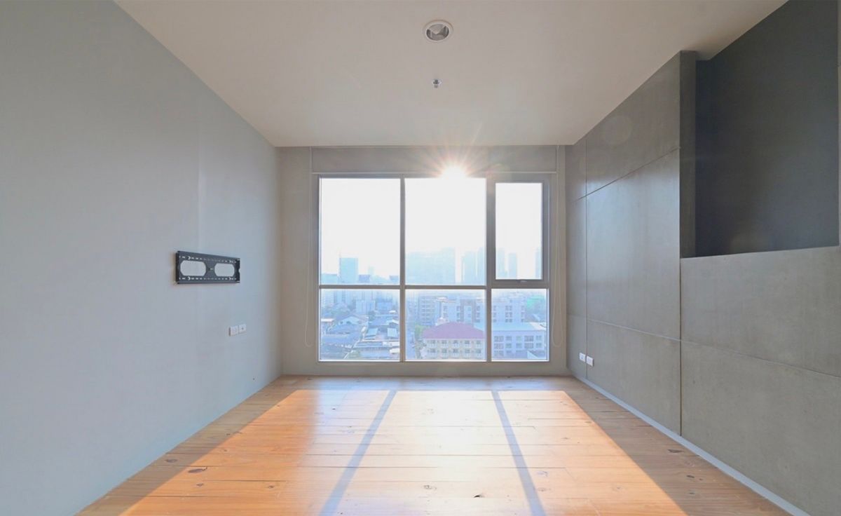 For SaleCondoLadprao, Central Ladprao : ⚡️flash deal⚡️ Cut price Life@ Ladprao 18 Studio 35 SQM, beautiful room, good view, only 2.99MB Ready to make an appointment for the tenants 📞0928895628