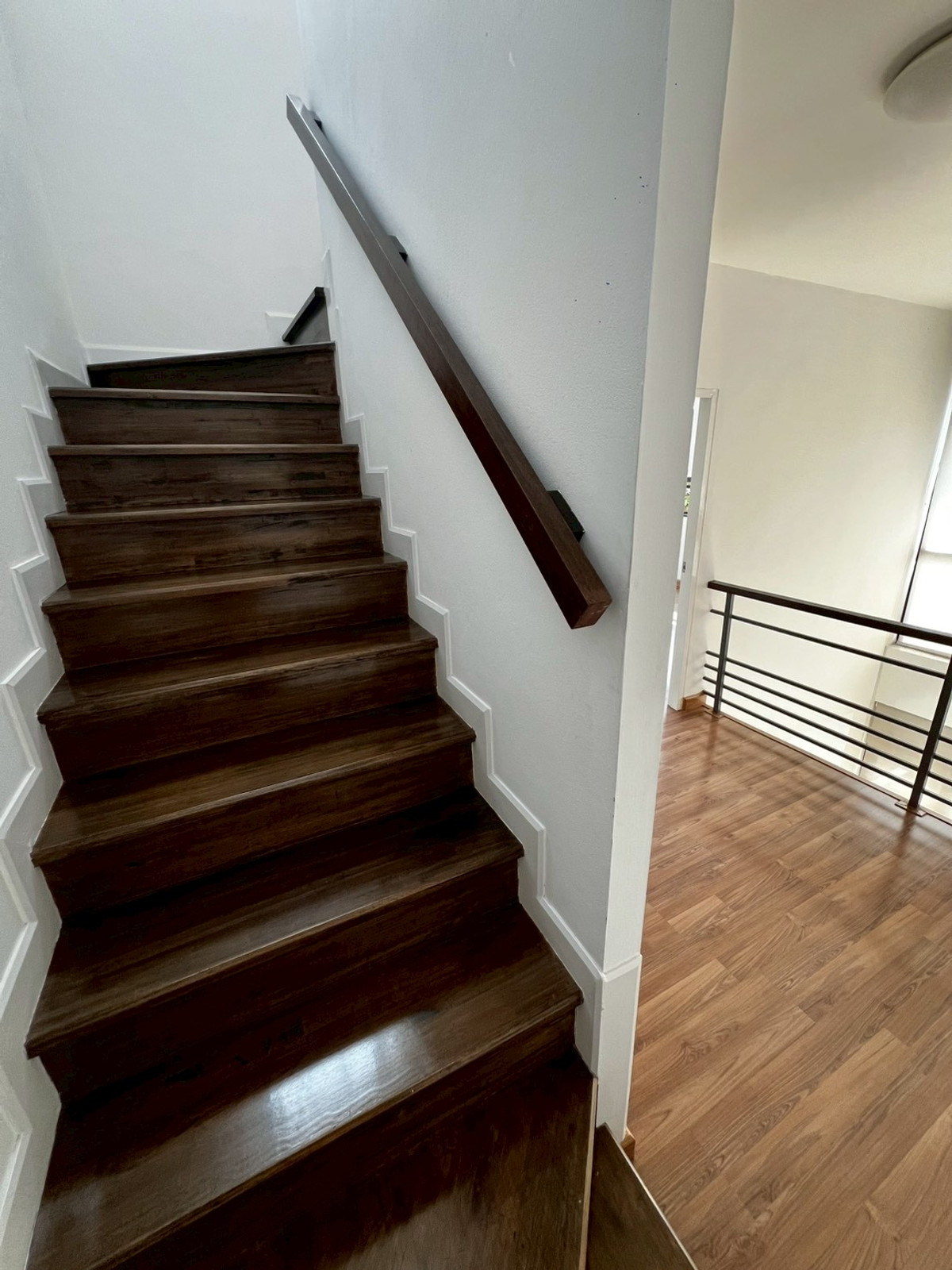 For RentHouseNonthaburi, Bang Yai, Bangbuathong : house can make office and company registration with 9-meter frontage, located on Ratchaphruek Road. 5 bedrooms