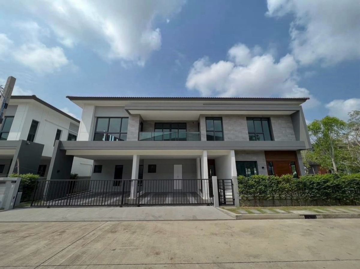 ให้เช่าบ้านบางนา แบริ่ง ลาซาล : 🔥Rent The City Bangna🔥5BR 6BR🔥416sqm🔥200,000/month