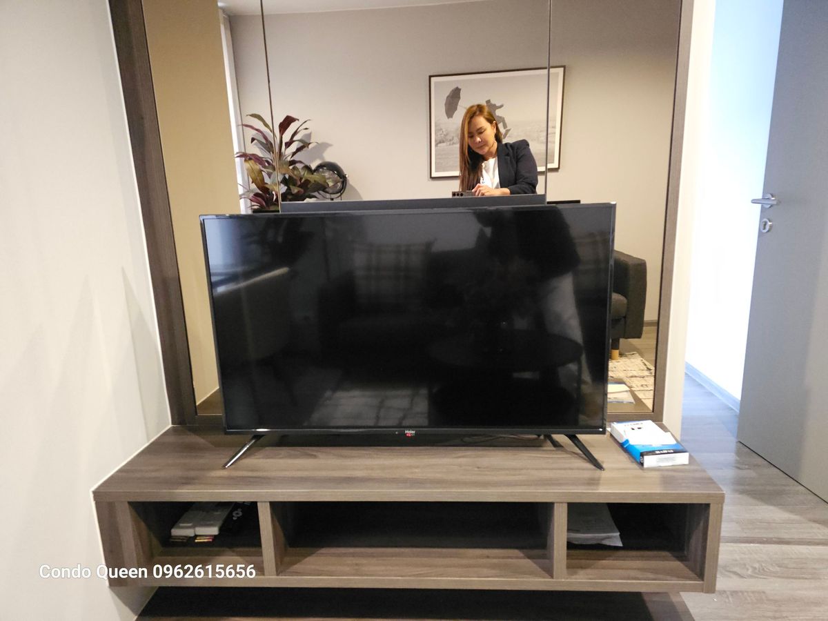 For RentCondoSukhumvit, Asoke, Thonglor : Ideo Mobi Sukhumbit 40 for RENT 1 bed 1 bath 35 Sq,m Rental price 24,000 Baht call Nong 096-2615656 Ready to touring everyday  ไอดีโอ้ โมบิ สุขุมวิท 40 1นอน 1น้ำ พื้นที่ 35 ตรม ให้เช่า 24,000 บาท  สนใจโทร น้อง 096-2615656 พร้อมให้นัดหมายเข้าชมทุกวัน   Loc