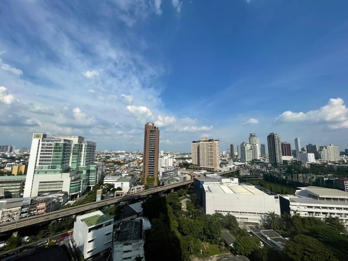 For RentCondoSukhumvit, Asoke, Thonglor : Rhythm Sukhumvit 42 for RENT 1 bed 1 bath 45 Sq,m Rental price 33,000 Baht call Nong 096-2615656 Ready to touring everyday  ริธึ่ม สุขุมวิท 42 1นอน 1น้ำ พื้นที่ 45 ตรม ให้เช่า 33,000 บาท  สนใจโทร น้อง 096-2615656 พร้อมให้นัดหมายเข้าชมทุกวัน   Location : E