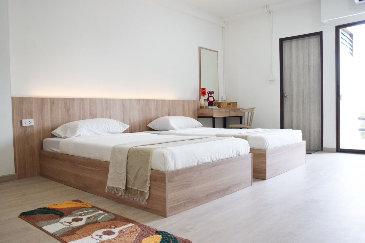 For RentSukhumvit, Asoke, Thonglor : Newly renovated minimal style studio room for rent only 600 m. from BTS Thong Lor station