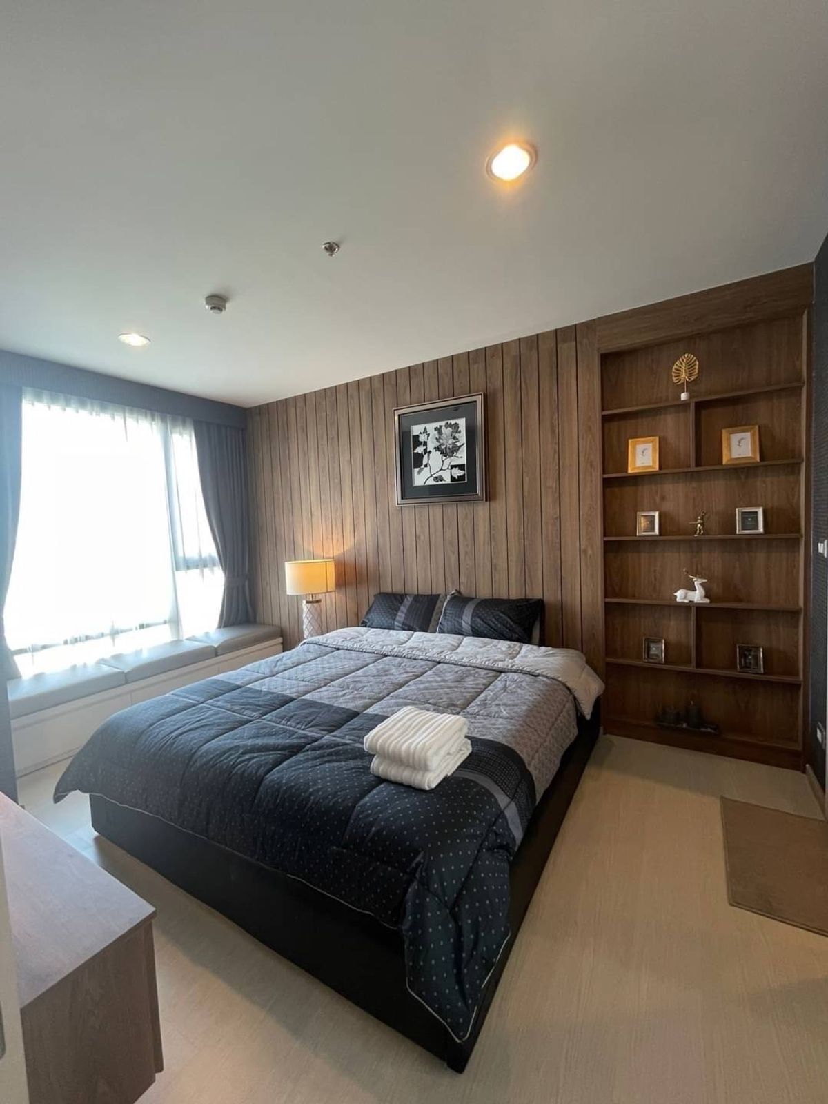 For RentCondoSukhumvit, Asoke, Thonglor : Rhythm Sukhumvit 42 for RENT 1 bed 1 bath 45 Sq,m Rental price 33,000 Baht call Nong 096-2615656 Ready to touring everyday  ริธึ่ม สุขุมวิท 42 1นอน 1น้ำ พื้นที่ 45 ตรม ให้เช่า 33,000 บาท  สนใจโทร น้อง 096-2615656 พร้อมให้นัดหมายเข้าชมทุกวัน   Location : E