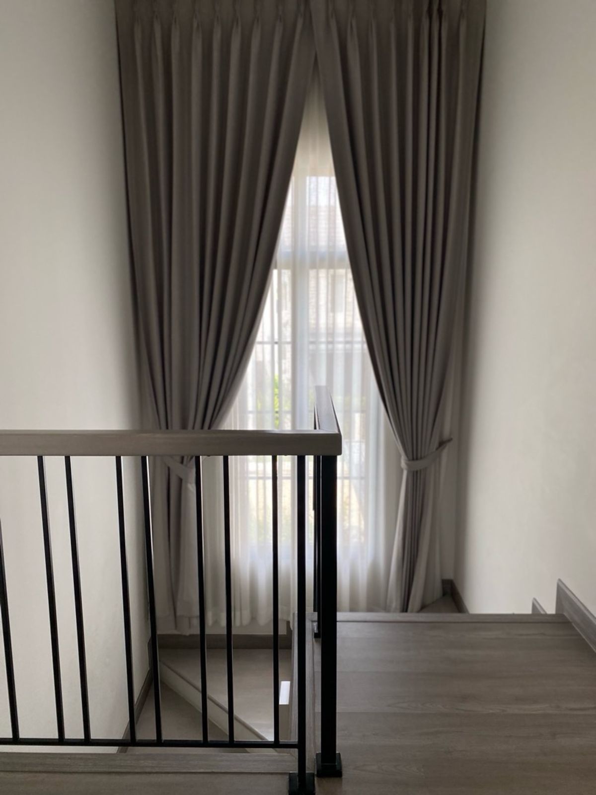 For SaleHouseLadkrabang, Suwannaphum Airport : Beautiful detached house for sale, ready to stay at the Saran Siri Ramkhamhaeng project, good condition, perfect function With a private office Suitable for modern families ✨