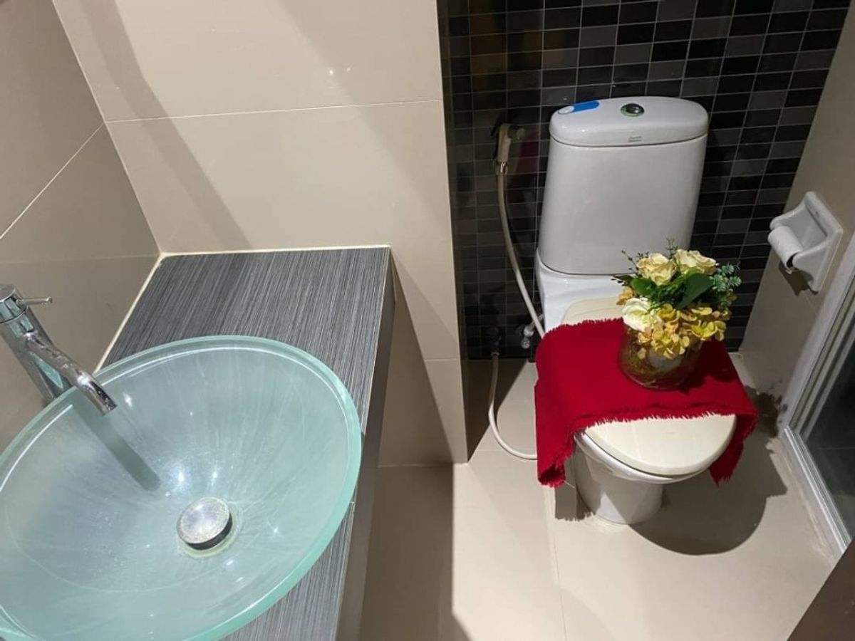 ขายคอนโดเลียบทางด่วนรามอินทรา : S-JWS103  ขายคอนโด เจดับบลิว บูเลอวาร์ด ศรีวรา, 2 ห้องนอน 57.85 ตรม. ชั้น 3 ตึกเอ 3.2 ล้าน 064-959-8900