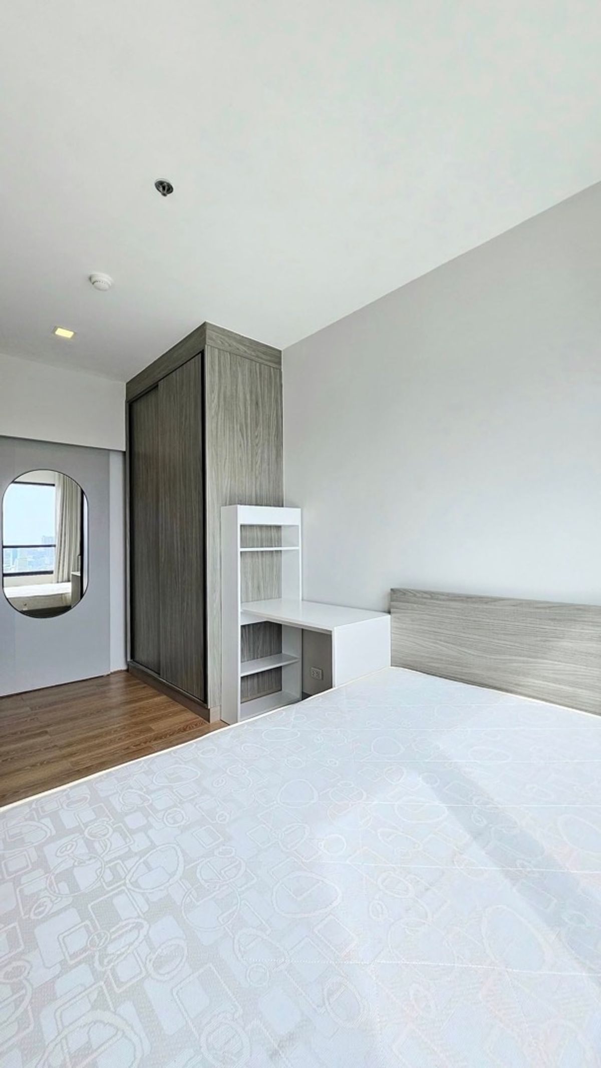 ให้เช่าคอนโดลาดพร้าว เซ็นทรัลลาดพร้าว : (P0048) For Rent ✨ Chapter One Midtown ลาดพร้าว 24  🏢 16,000 Bath/month