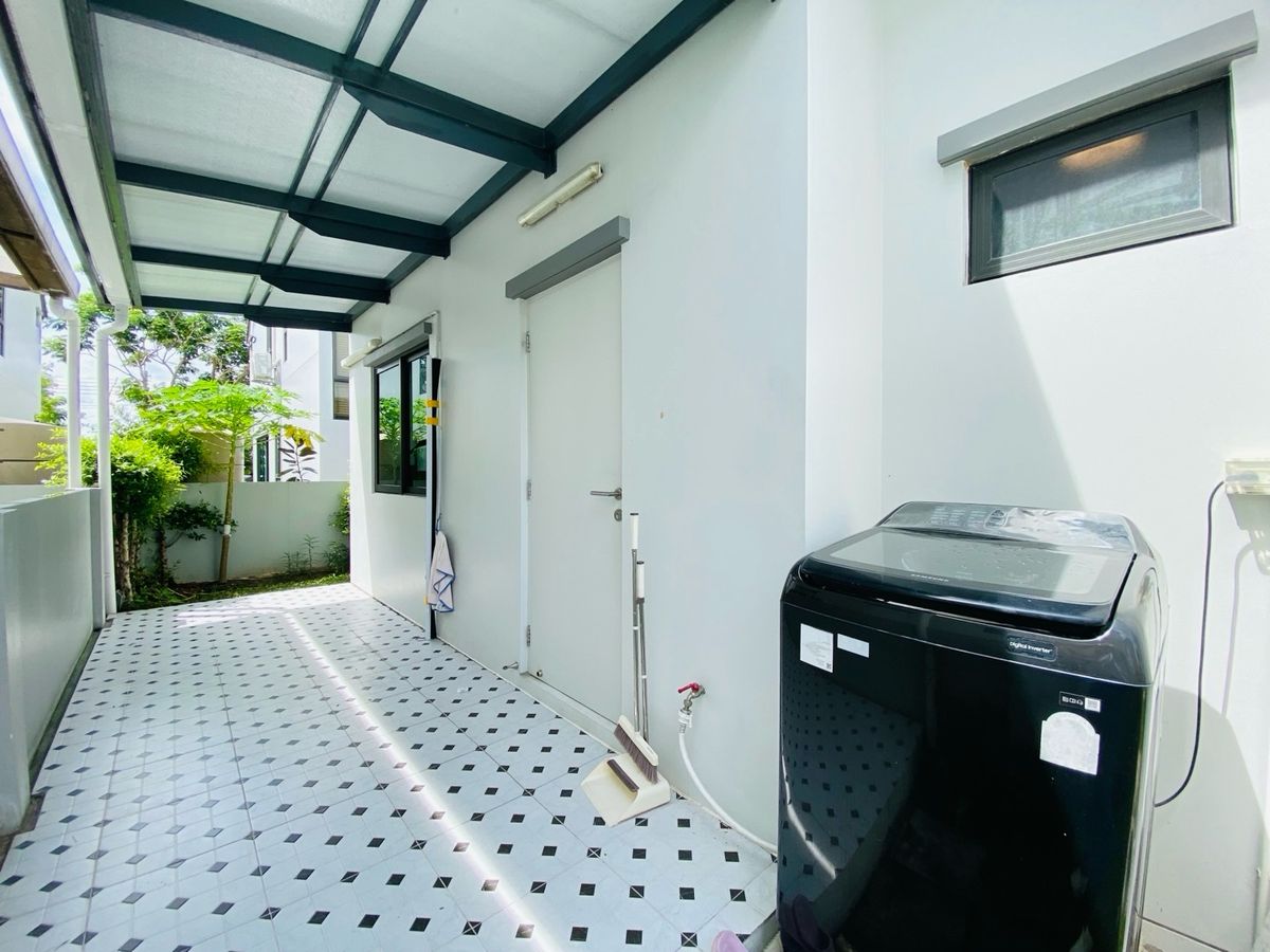 For SaleHouseLadkrabang, Suwannaphum Airport : Beautiful detached house for sale, ready to stay at the Saran Siri Ramkhamhaeng project, good condition, perfect function With a private office Suitable for modern families ✨