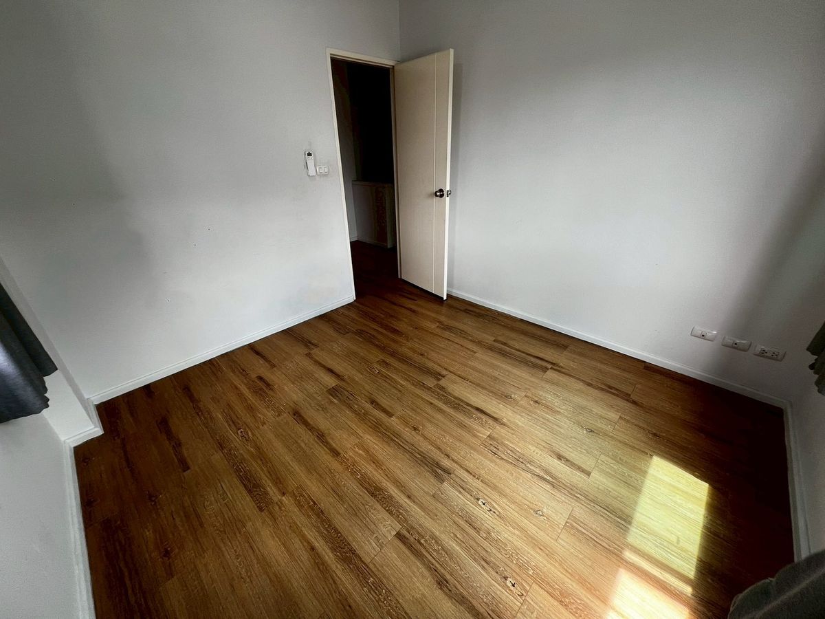 For RentTownhomeVipawadee, Don Mueang, Lak Si : Beautifully townhome near Don Mueang airport with stargazing seating, fully furnished, ready to move in.