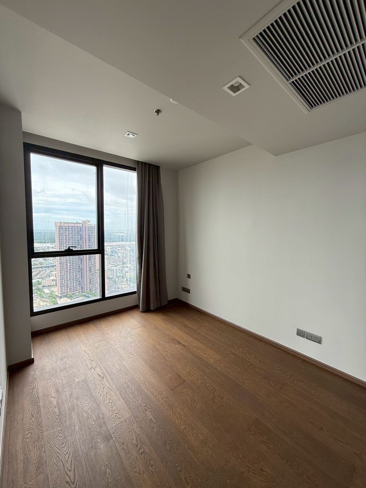 ขายคอนโดสุขุมวิท อโศก ทองหล่อ : ขาย IDEO Q Sukhumvit 36 | 2 ห้องนอน | ชั้น 46 | ห้องมุม Rare Item | วิวพาโนรามา