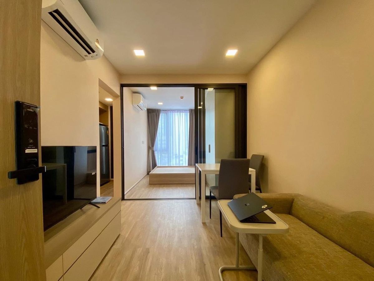 ให้เช่าคอนโดสยาม จุฬา สามย่าน : คอนโดใกล้ม.จุฬา 600 เมตร MRT สามย่าน Low rise 8 ชั้น ห้อง 1 ห้องนอน ✨