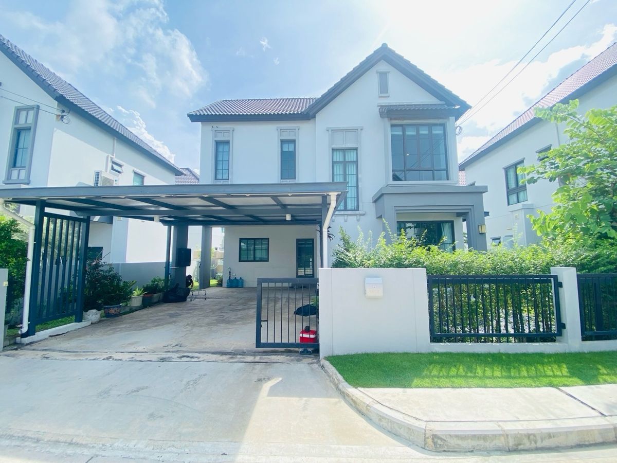 For SaleHouseLadkrabang, Suwannaphum Airport : Beautiful detached house for sale, ready to stay at the Saran Siri Ramkhamhaeng project, good condition, perfect function With a private office Suitable for modern families ✨