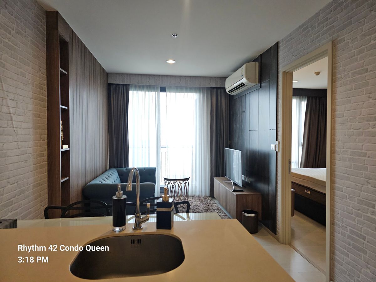 For RentCondoSukhumvit, Asoke, Thonglor : Rhythm Sukhumvit 42 for RENT 1 bed 1 bath 45 Sq,m Rental price 33,000 Baht call Nong 096-2615656 Ready to touring everyday  ริธึ่ม สุขุมวิท 42 1นอน 1น้ำ พื้นที่ 45 ตรม ให้เช่า 33,000 บาท  สนใจโทร น้อง 096-2615656 พร้อมให้นัดหมายเข้าชมทุกวัน   Location : E