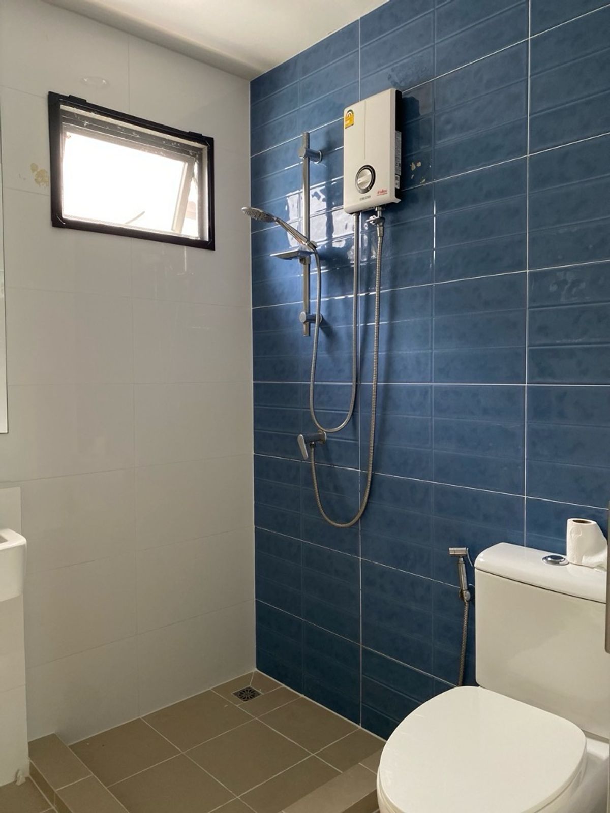 For SaleHouseLadkrabang, Suwannaphum Airport : Beautiful detached house for sale, ready to stay at the Saran Siri Ramkhamhaeng project, good condition, perfect function With a private office Suitable for modern families ✨