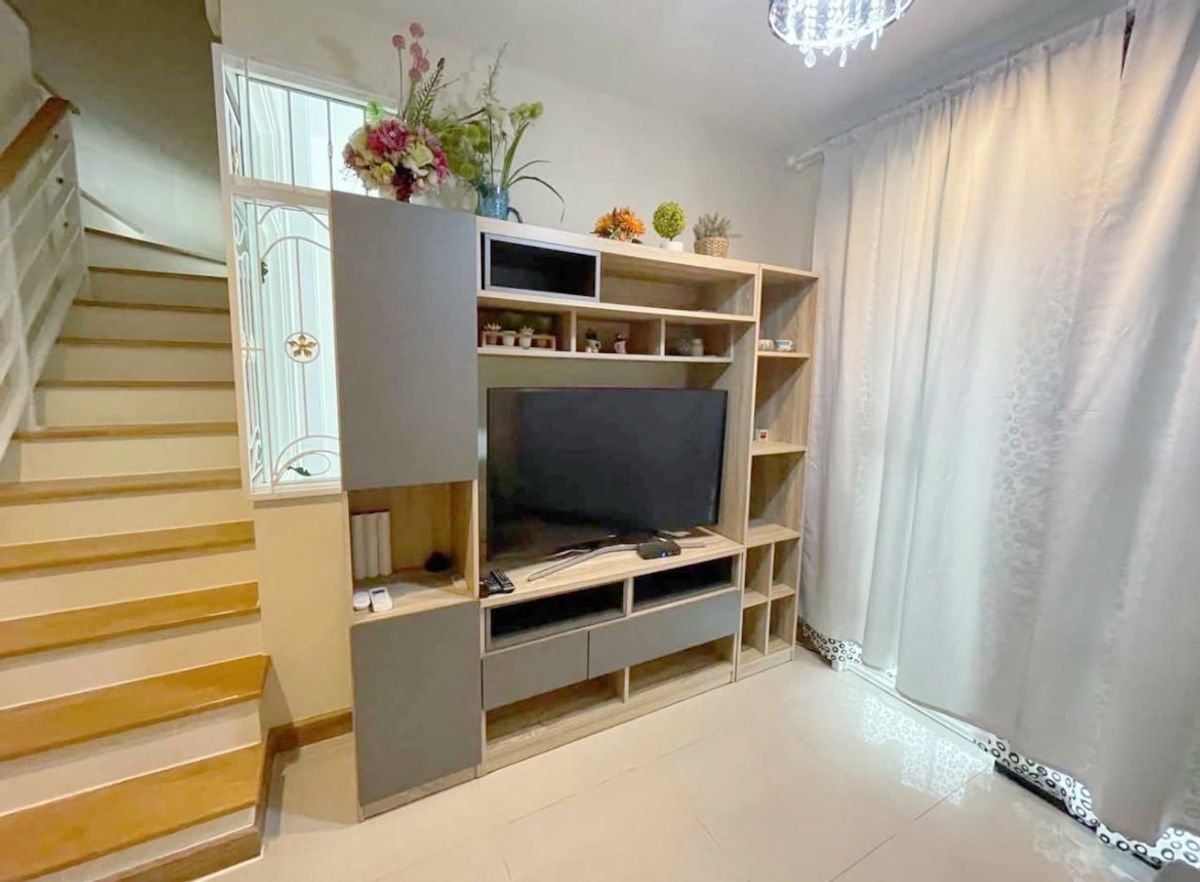 ให้เช่าทาวน์โฮมลาดกระบัง สุวรรณภูมิ : ✅For Rent ✅Golden Town Bangna–Suan Luang