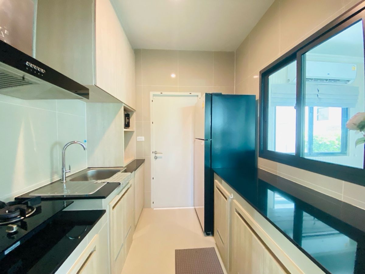 For SaleHouseLadkrabang, Suwannaphum Airport : Beautiful detached house for sale, ready to stay at the Saran Siri Ramkhamhaeng project, good condition, perfect function With a private office Suitable for modern families ✨