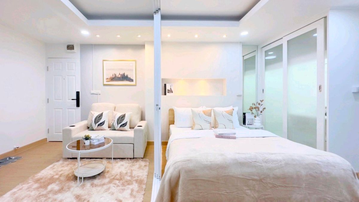 ขายคอนโดโชคชัย4 ลาดพร้าว71 : 《เลี้ยงสัตว์ได้》🥰🥰🥰ห้องใหญ่ 2 ระเบียง jw suite โชคชัย4 