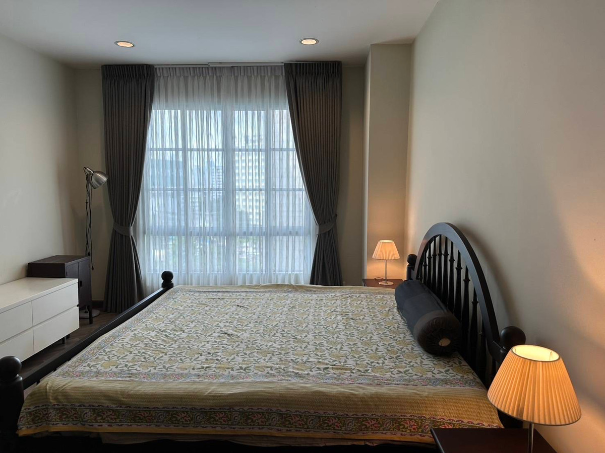 For RentCondoSukhumvit, Asoke, Thonglor : 2 Bedroom Big 75 Sq. 🚝 BTS Asoke invites this way. 📍Citi Smart Sukhumvit 18 only 40,000 baht! The center of the city cannot be found (contact: 081-152-6154)