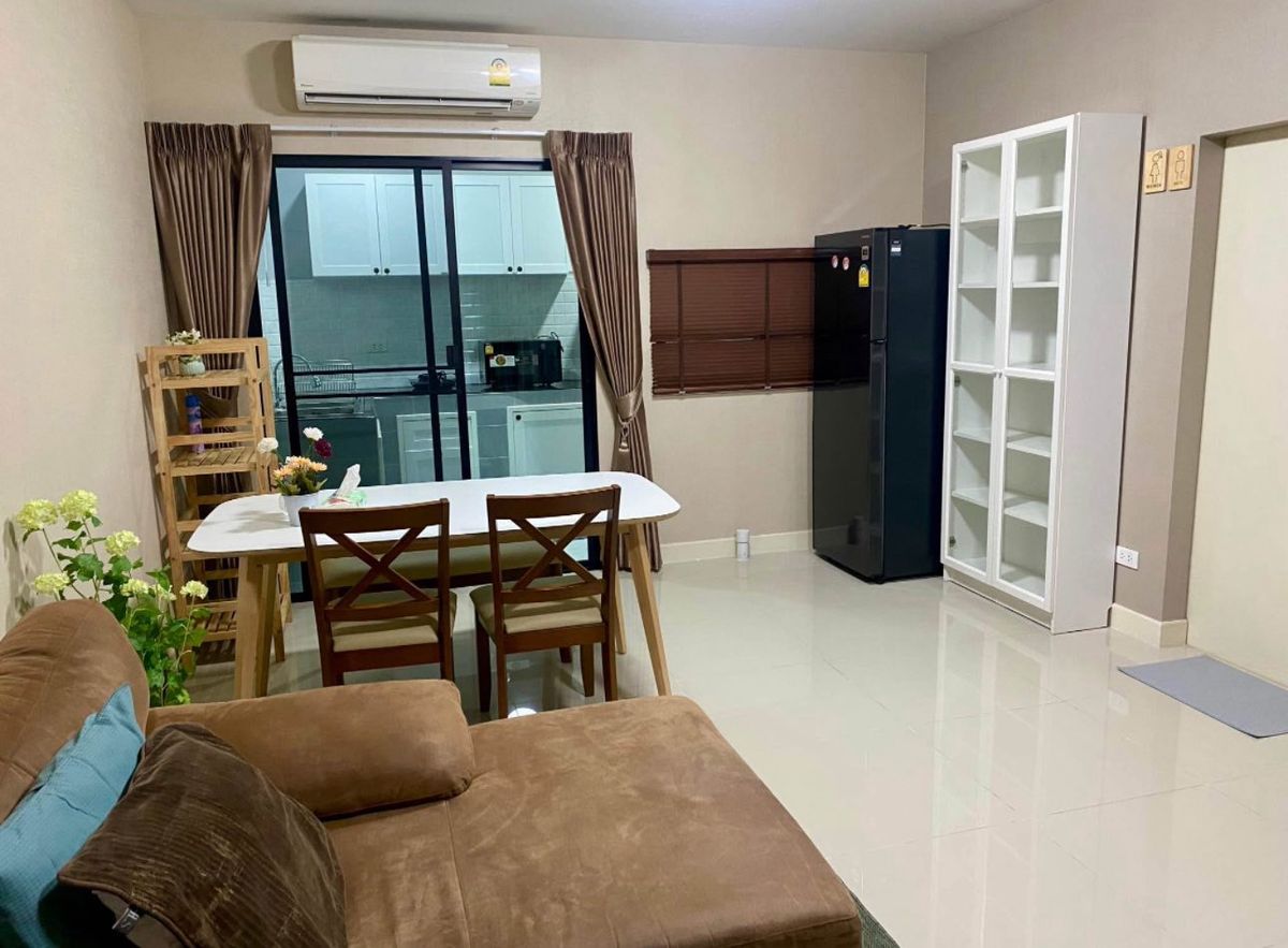 For RentTownhomeRama5, Ratchapruek, Bangkruai : townhouse, 3 bedrooms, close to Rama 5 Bridge, fully furnished, as shown in the picture, pets allowed