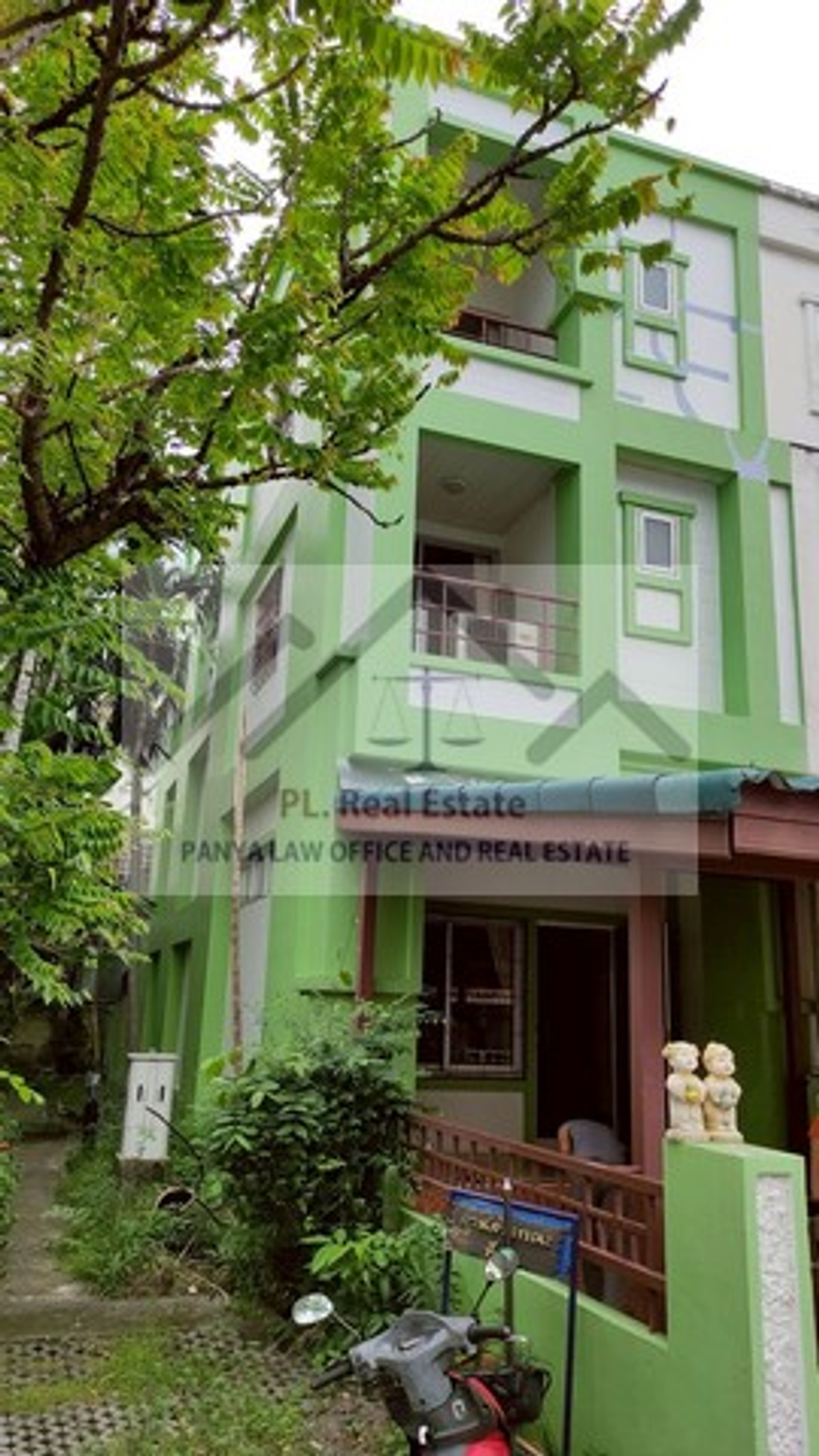 For RentTownhomeLadprao101, Happy Land, The Mall Bang Kapi : 3 -story townhome for rent in Lat Phrao 101, Pho Kaew, Glory House, Lat Phrao 101, near the express along Nawamin MRT Bangkapi