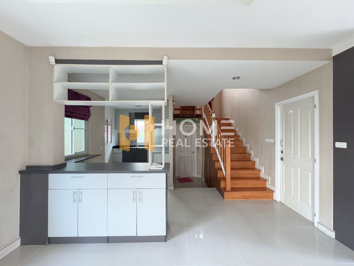 For SaleHouseLadkrabang, Suwannaphum Airport : Passorn Prestige Onnut / 3 Bedrooms (For Sale), Passorn Prestige Onnut / 3 Bedrooms (FOR SALE) FONT053
