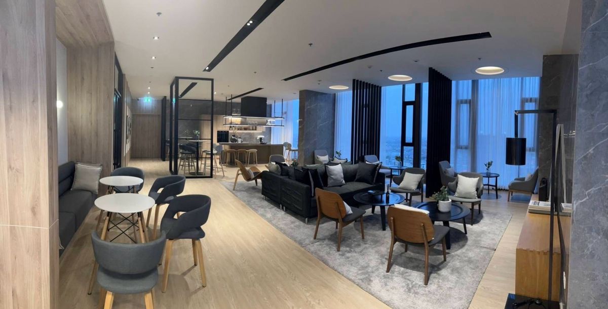 ขายคอนโดปิ่นเกล้า จรัญสนิทวงศ์ : ‼️ขายพร้อมเฟอร์ไม่เคยปล่อยเช่า  1BED+ ครัวแยก ✨ ยูนิตหายากในโครงการ