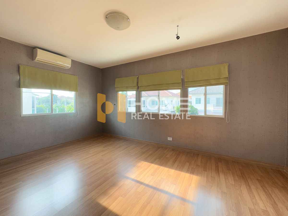 For SaleHouseLadkrabang, Suwannaphum Airport : Passorn Prestige Onnut / 3 Bedrooms (For Sale), Passorn Prestige Onnut / 3 Bedrooms (FOR SALE) FONT053