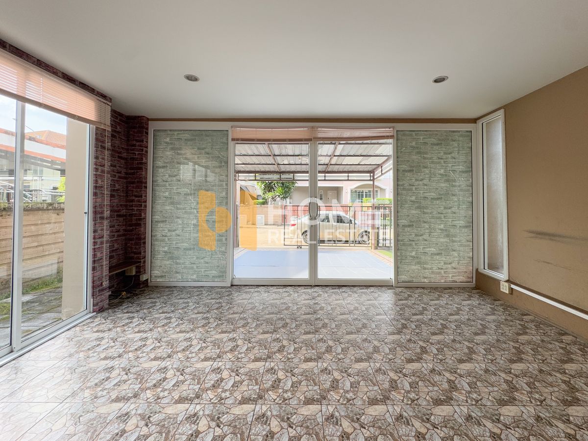 For SaleHouseLadkrabang, Suwannaphum Airport : Passorn Prestige Onnut / 3 Bedrooms (For Sale), Passorn Prestige Onnut / 3 Bedrooms (FOR SALE) FONT053