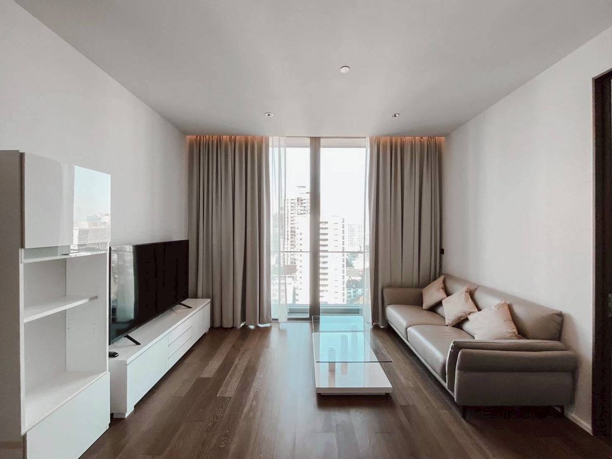 ให้เช่าคอนโดสุขุมวิท อโศก ทองหล่อ : LTHC12738 - KRAAM Sukhumvit 26 Condo FOR RENT Size 65 sqm. 1 bed 1 bath Near BTS Phrom Phong Station ONLY 55K/Month