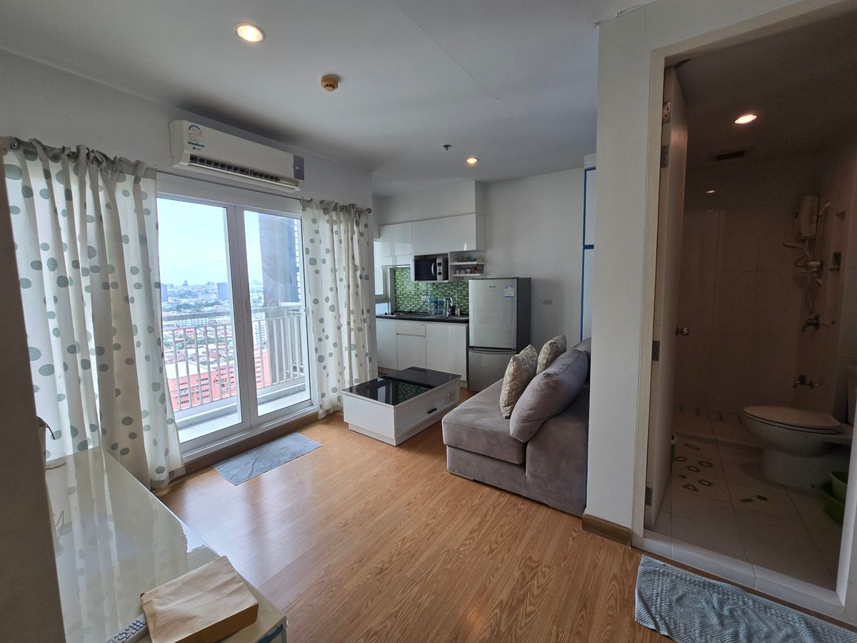 ขายคอนโดท่าพระ ตลาดพลู วุฒากาศ : คอนโด เดอะพาร์คแลนด์ แกรนด์ ตากสิน ชั้น22 ขนาด 47.09 ตรม. วิวสระ ได้ที่จอดรถ fix 