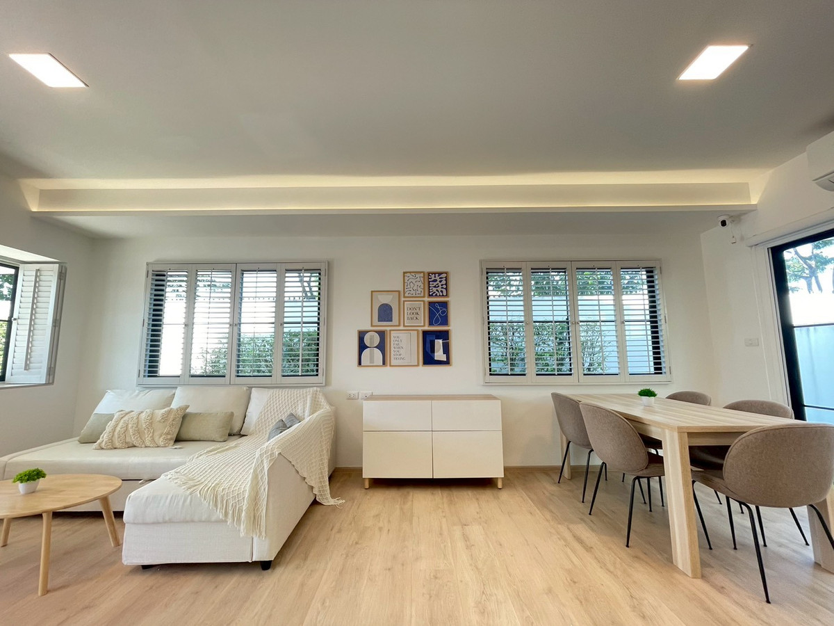 ให้เช่าทาวน์โฮมบางนา แบริ่ง ลาซาล : อินดี้ 5 บางนา กม.7