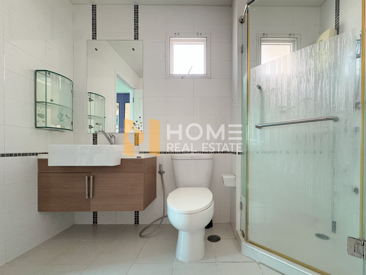 For SaleHouseLadkrabang, Suwannaphum Airport : Passorn Prestige Onnut / 3 Bedrooms (For Sale), Passorn Prestige Onnut / 3 Bedrooms (FOR SALE) FONT053