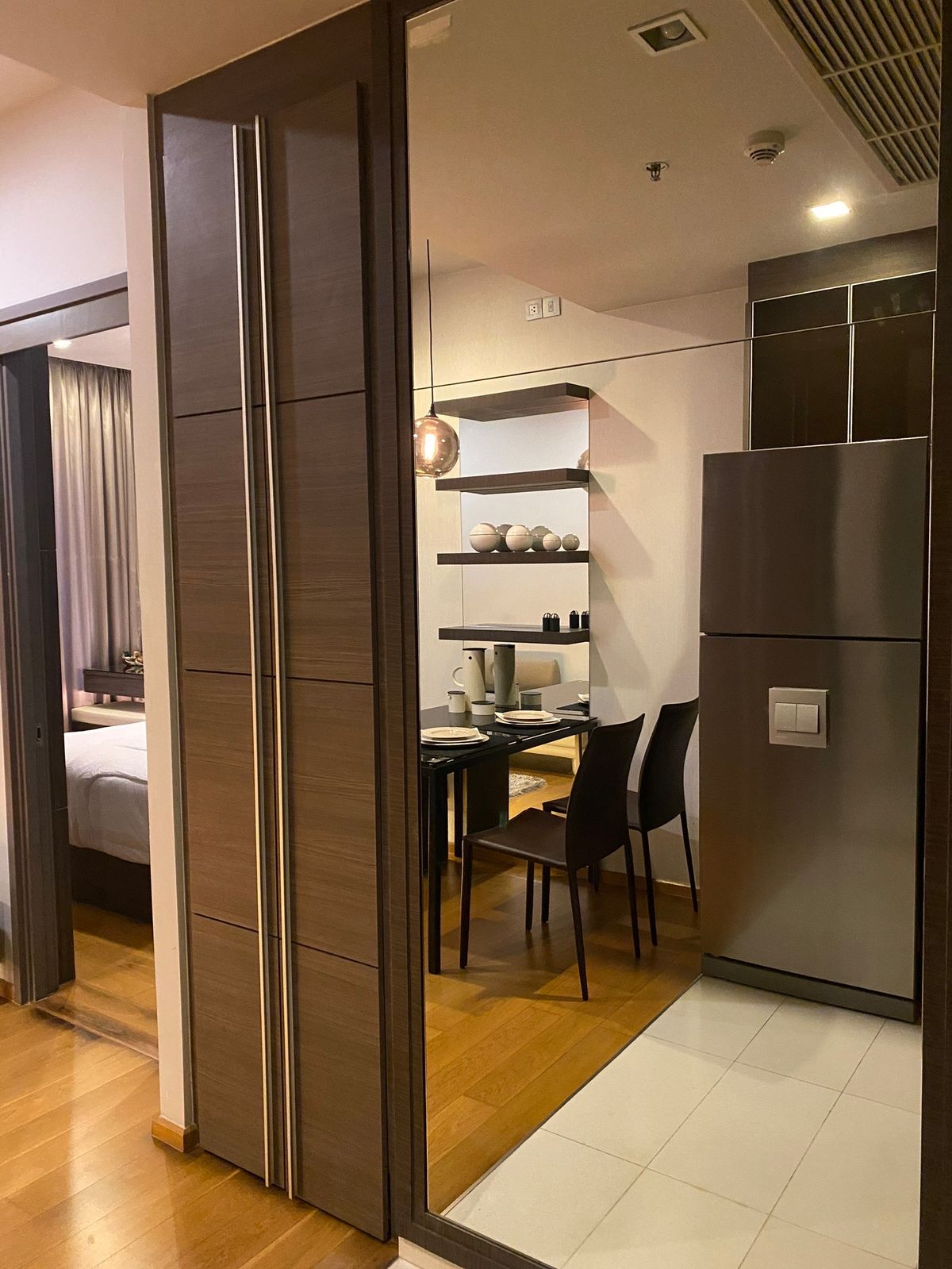 For RentCondoSukhumvit, Asoke, Thonglor : Luxury condo next to BTS Thonglor ✨KEYNE by Sansiri, 1 high class, room 37.22 sq.w., only 26,000 / month, good location in the heart of Thonglor: interested, contact 081-152-6154