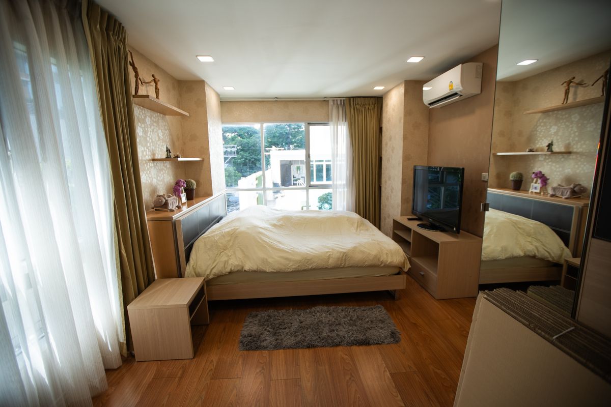 For RentCondoSukhumvit, Asoke, Thonglor : 🔥For urgent rent🔥Condo One Thonglor, newly decorated room, fully furnished, ready to move in, near BTS Phrom Phong❗