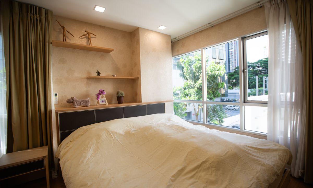 For RentCondoSukhumvit, Asoke, Thonglor : 🔥For urgent rent🔥Condo One Thonglor, newly decorated room, fully furnished, ready to move in, near BTS Phrom Phong❗