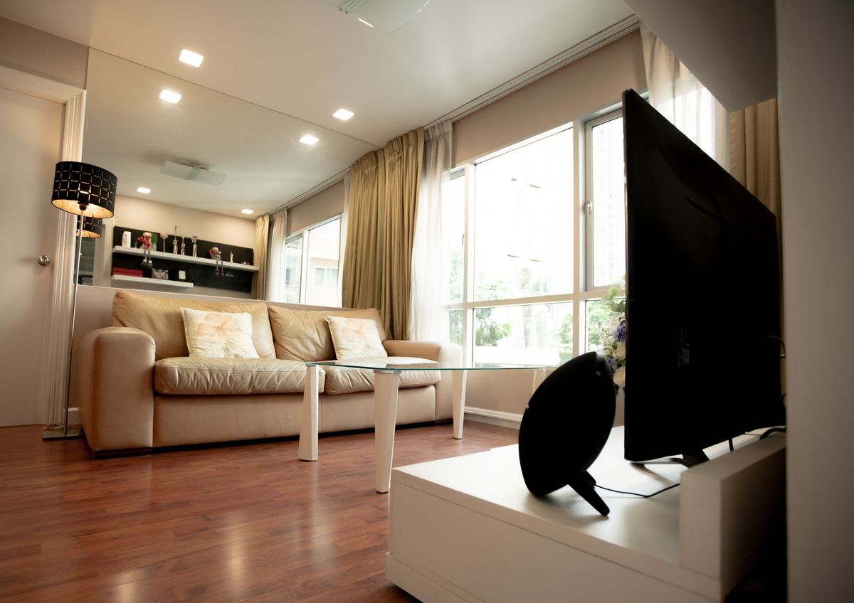 For RentCondoSukhumvit, Asoke, Thonglor : 🔥For urgent rent🔥Condo One Thonglor, newly decorated room, fully furnished, ready to move in, near BTS Phrom Phong❗